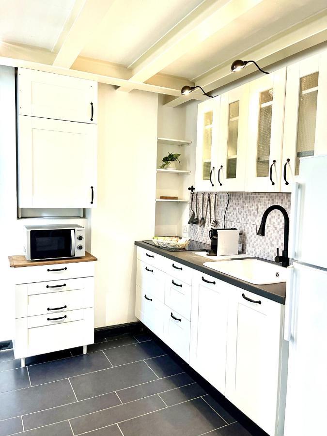 Cozy Loft Marina View Apartment Savona Bagian luar foto